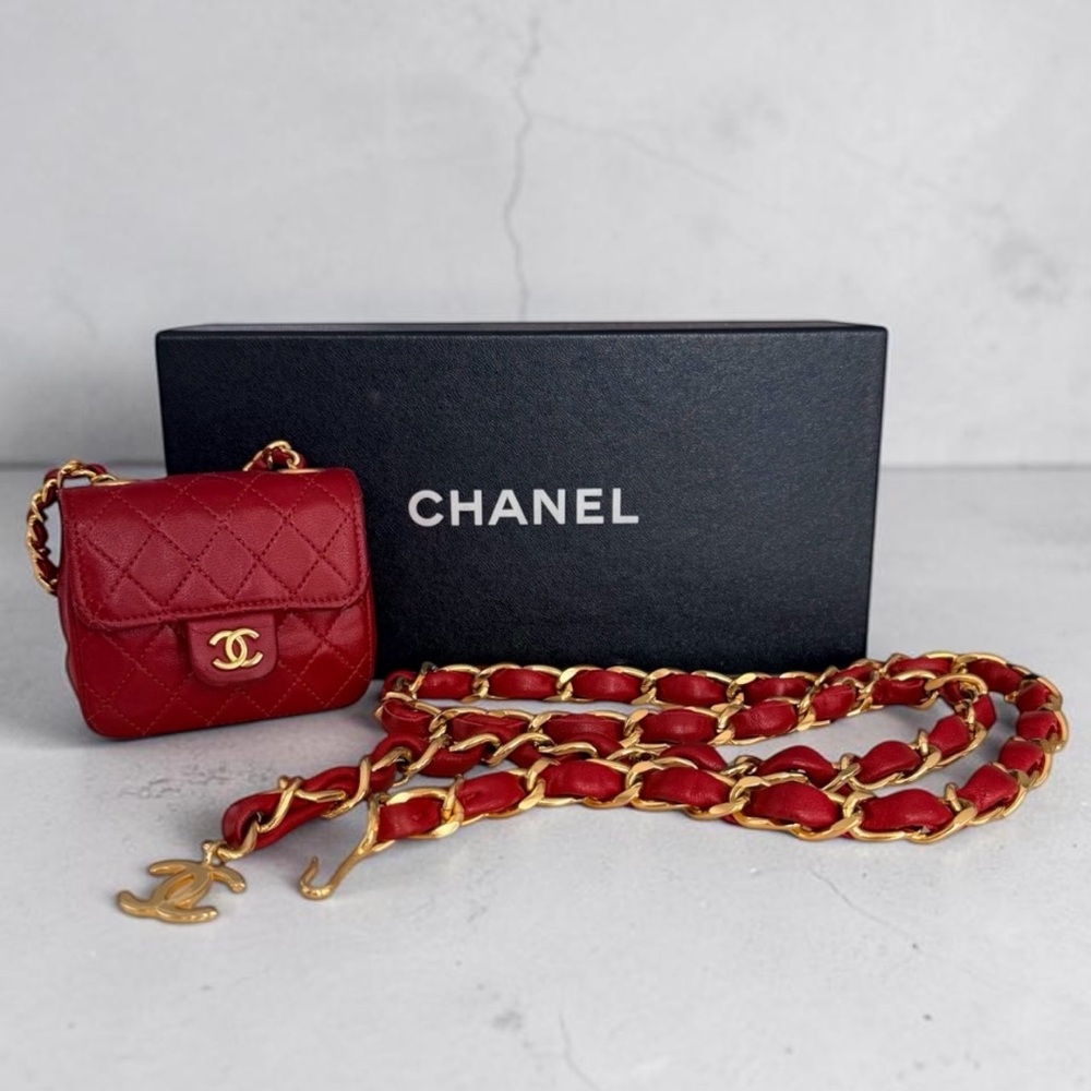 CHANEL 1989 Mini Matelasse Coco Mark Chain Belt Waist Bag | Vintage | 24K Plated